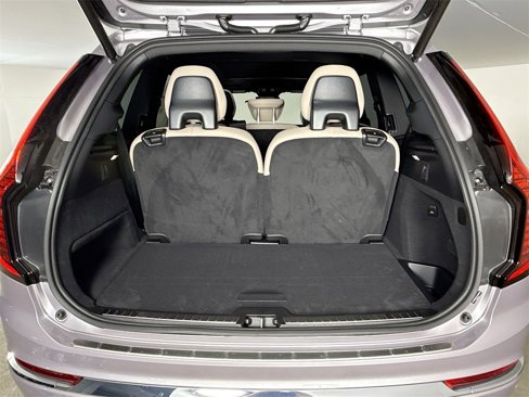 New 2026 Volvo XC90 B6 Plus w/ Protection Package Premier image 28