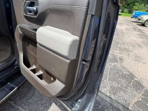 Used 2021 Chevrolet Silverado 1500 LT image 18