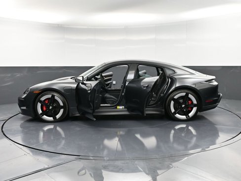 New 2025 Porsche Taycan 4S image 40