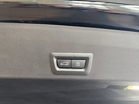 New 2026 BMW XM Label Red image 8