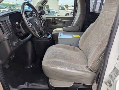 Used 2019 Chevrolet Express 2500 w/ Driver Convenience Package image 10