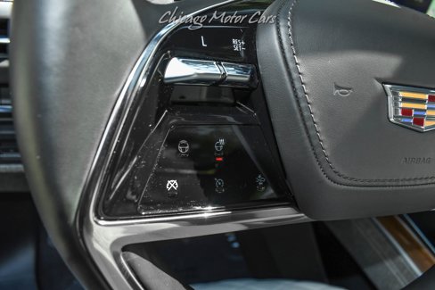 Used 2025 Cadillac Escalade ESV Sport Platinum w/ LPO, Floor Liner Package image 10