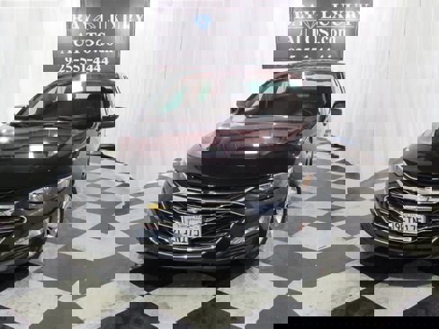 Used 2023 Chevrolet Malibu LT image 1
