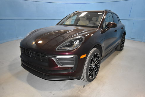 New 2026 Porsche Macan image 1