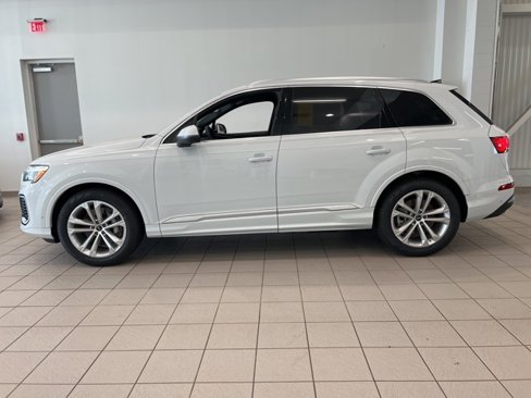 New 2025 Audi Q7 3.0T Prestige image 4