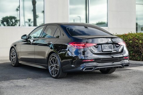 Used 2023 Mercedes-Benz C 300 Sedan image 4