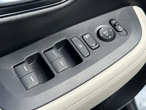 New 2026 Honda HR-V LX image 11