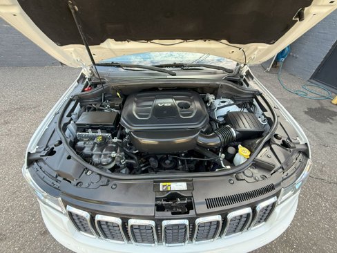 Used 2018 Jeep Grand Cherokee Limited image 22