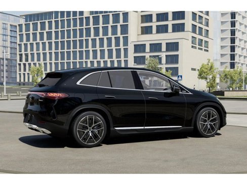 New 2026 Mercedes-Benz EQE 320 4MATIC SUV image 19