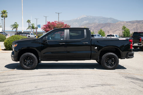 Used 2023 Chevrolet Silverado 1500 Custom Trail Boss w/ LPO, Dark Essentials Package image 7