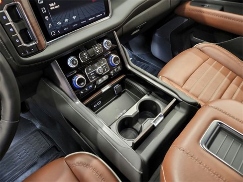 Used 2024 GMC Yukon Denali Ultimate image 23