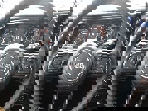 New 2025 Jeep Gladiator Sport image 16