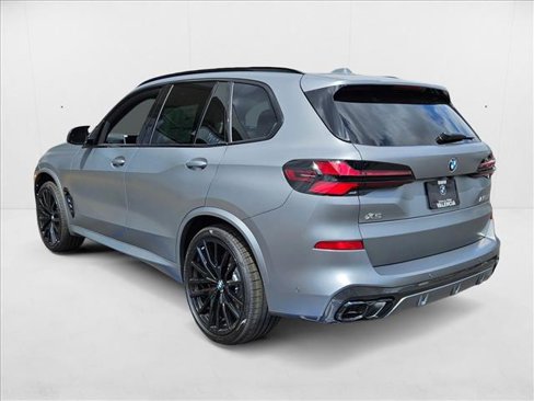 New 2026 BMW X5 M60i w/ Climate Comfort Package image 8