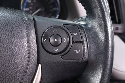 Used 2016 Toyota RAV4 XLE image 57