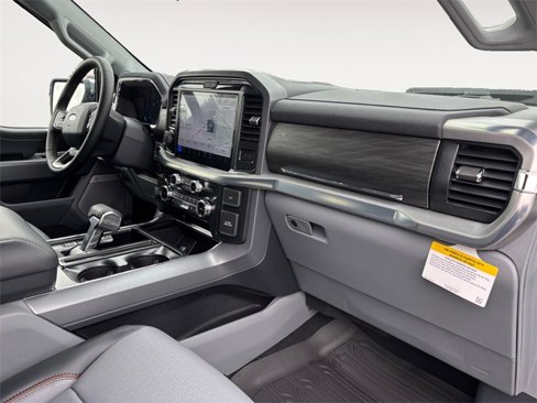 New 2025 Ford F150 Lariat w/ Equipment Group 501A Mid image 10