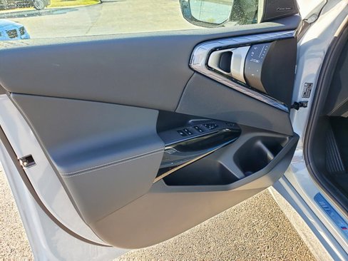 New 2026 BMW X3 M50 w/ Premium Package image 6