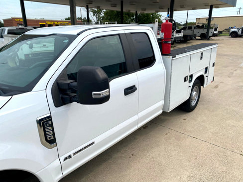 Used 2022 Ford F250 XL w/ Power Equipment Group image 10