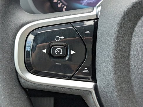 New 2026 Volvo XC60 B5 Plus w/ Climate Package image 28