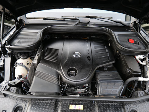 Used 2022 Mercedes-Benz GLE 450 4MATIC w/ AMG Line Exterior image 54