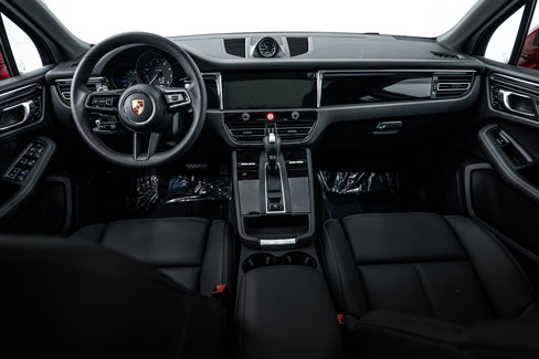 New 2026 Porsche Macan image 12