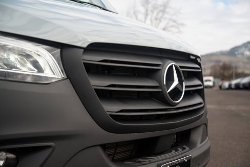 Used 2025 Mercedes-Benz Sprinter 2500 image 15