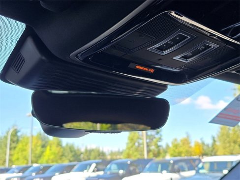 New 2026 Land Rover Range Rover Velar S image 16