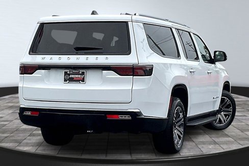 Used 2024 Jeep Wagoneer L 4WD w/ Premium Group I image 13