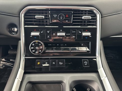 New 2025 Nissan Armada SL w/ Captain's Chari Seat Package image 21