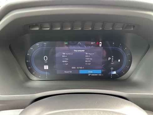 Certified 2025 Volvo XC90 B5 Core image 26