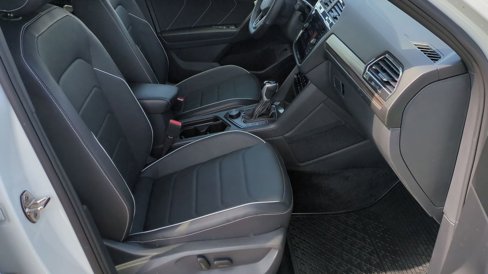 Used 2024 Volkswagen Tiguan SEL R-Line image 21