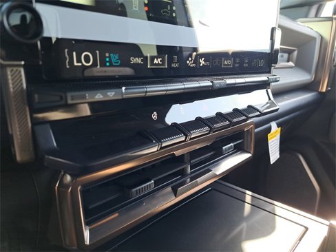 New 2025 GMC Hummer EV 2X image 16