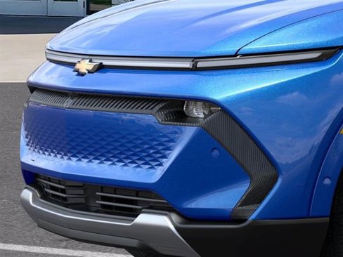 New 2025 Chevrolet Equinox EV LT image 13