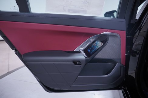 New 2026 BMW 740i w/ Premium Package image 14