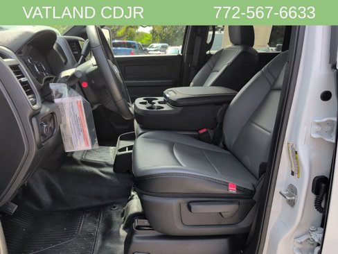 New 2026 RAM 3500 Tradesman image 25