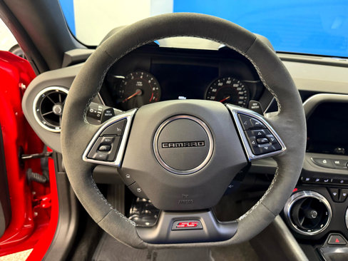 Used 2022 Chevrolet Camaro SS image 18