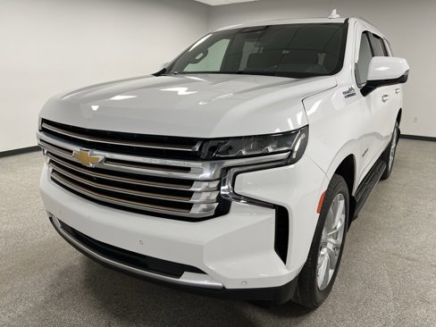 Used 2024 Chevrolet Tahoe High Country image 6