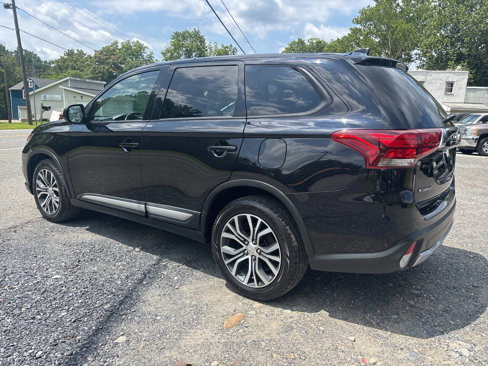 Used 2017 Mitsubishi Outlander ES image 16