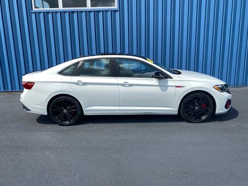 Used 2022 Volkswagen Jetta GLI Autobahn image 15