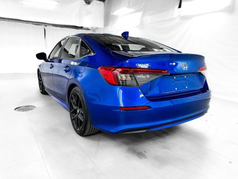Used 2023 Honda Civic Sport image 4