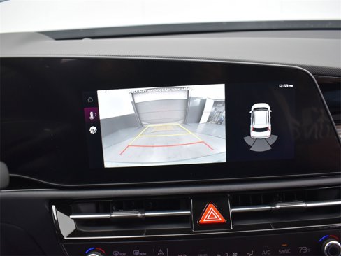 New 2025 Kia Niro EX image 29