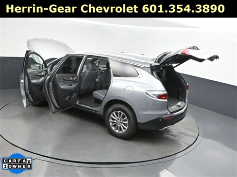 Used 2024 Buick Enclave Premium image 40