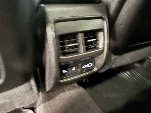 Used 2020 Cadillac XT4 Sport w/ Cold Weather Package image 23