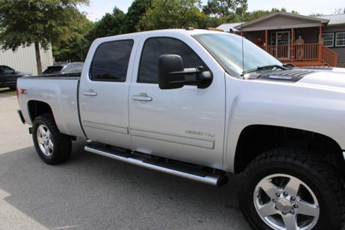 Used 2011 Chevrolet Silverado 2500 LTZ w/ LTZ Plus Package image 10