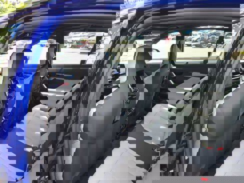 New 2026 BMW M5 w/ Executive Package image 18