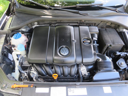 Used 2012 Volkswagen Passat 2.5 SE image 20