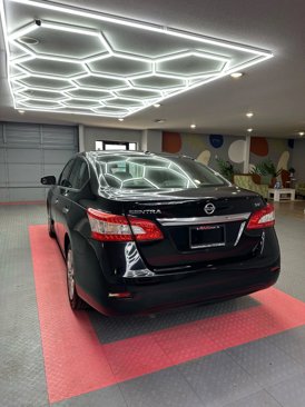 Used 2015 Nissan Sentra SV w/ Electronics Package image 4