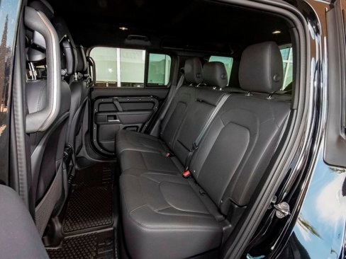 New 2025 Land Rover Defender 110 S image 46