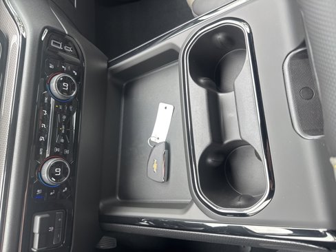New 2025 Chevrolet Silverado 2500 ZR2 w/ ZR2 Bison Edition image 39