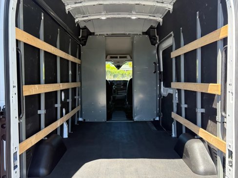 Used 2022 Ford Transit 250 148 High Roof w/ Load Area Protection Package image 26