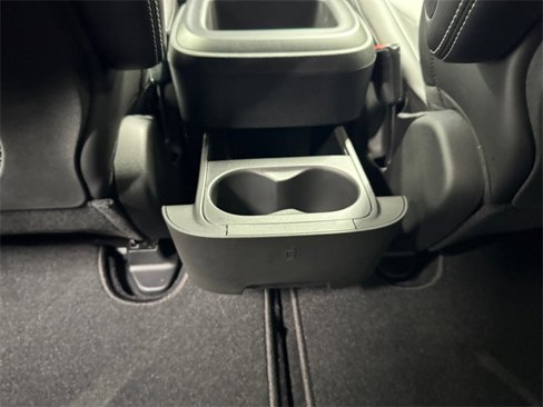 New 2026 Chrysler Pacifica Select image 17